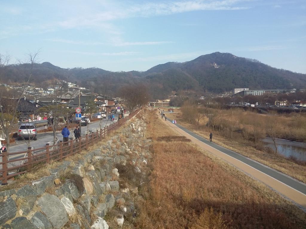 Pongdang Guesthouse Jeonju Bagian luar foto